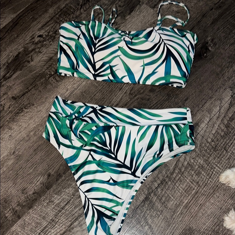 Tropical Leaf Print Bikini Set